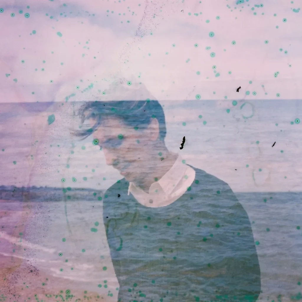 How Danny Barwick Built Seen From Unanswered Messages, Live Piano and a Torso S4